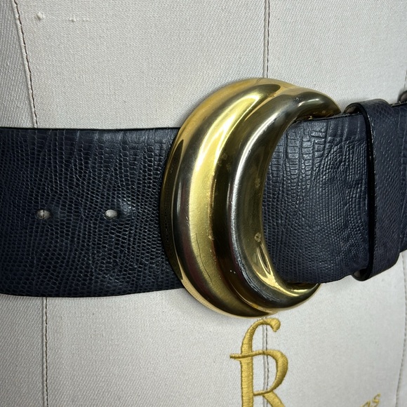 Vintage Donna Karan wide textured leather belt main image 6